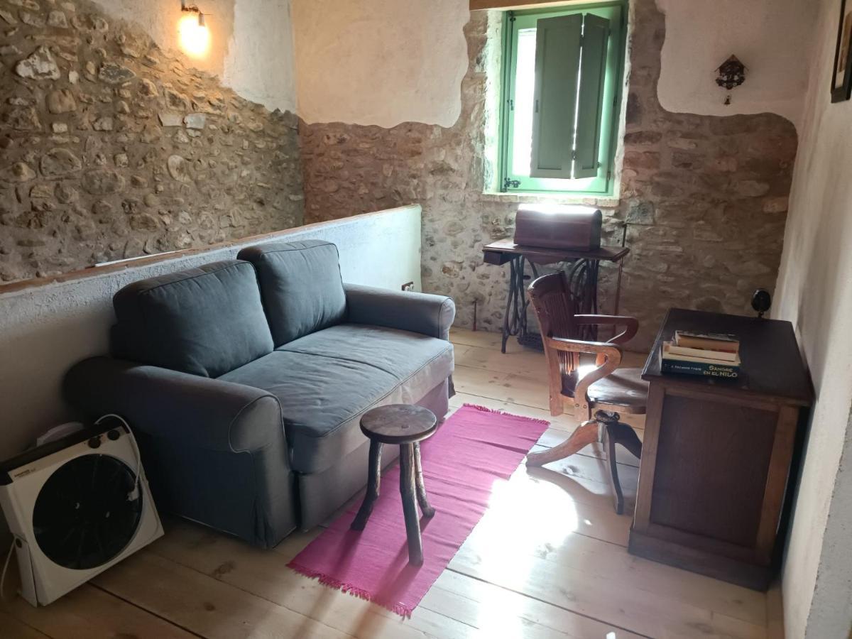 Vivalidays Casa Rural Anna Mieres Gerona Eksteriør billede
